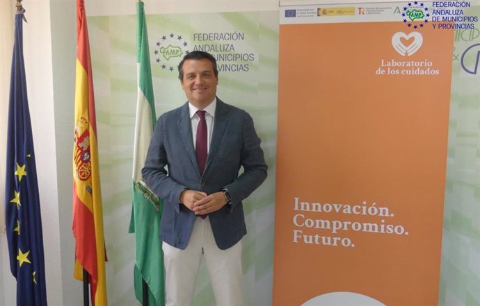 José María Bellido, presidente de la FAMP y alcalde de Córdoba.