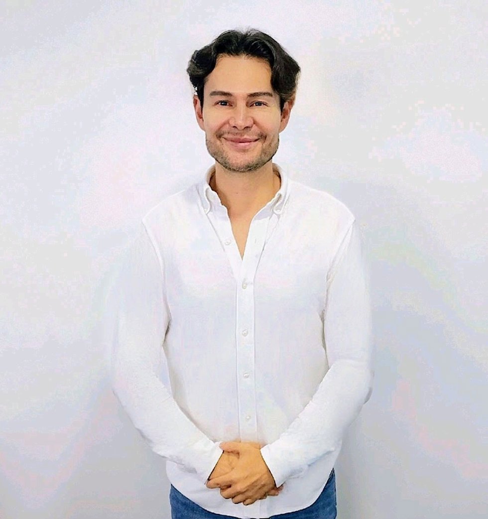 Director Global, Project for Love.