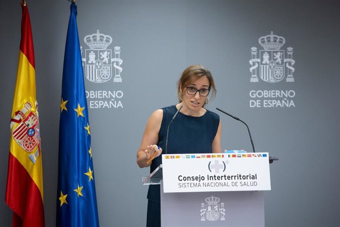 La ministra de Sanidad, Mónica García.