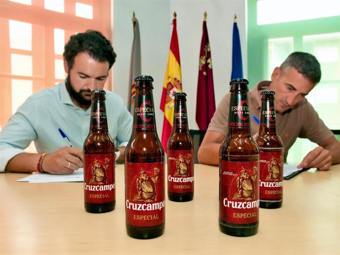 Firma del convenio este miércoles.