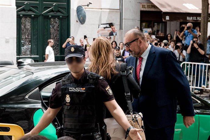 Ábalos y Koldo declaran en el Supremo por los presuntos amaños de obra pública