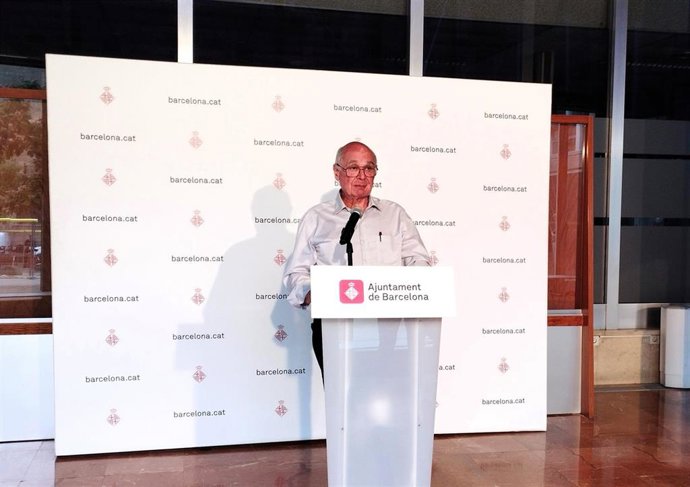 El concejal de Horta (Barcelona), Lluís Rabell, en rueda de prensa este miércoles.