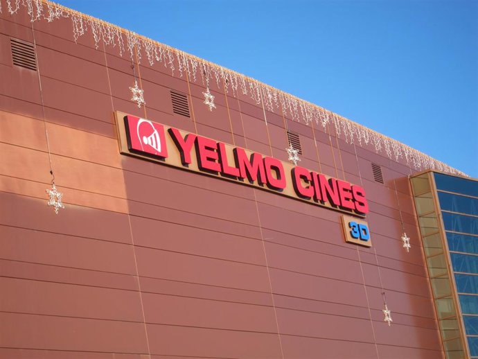 Archivo - Una imagen de Yelmo Cines. 