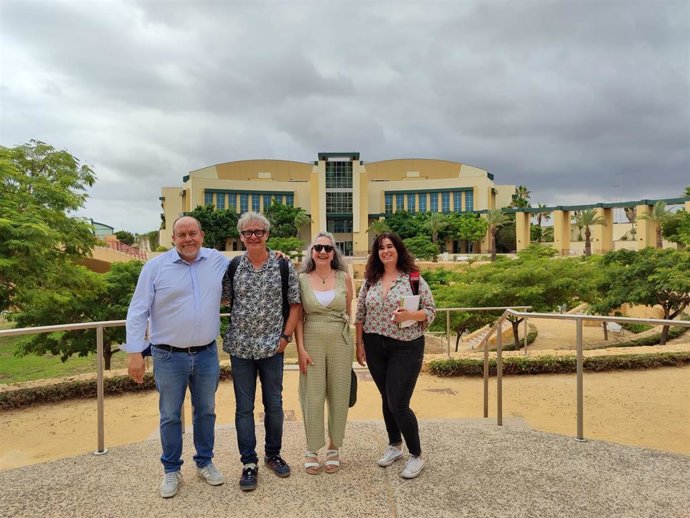 Visita de la dirección de la AVAV a Ciudad de la Luz