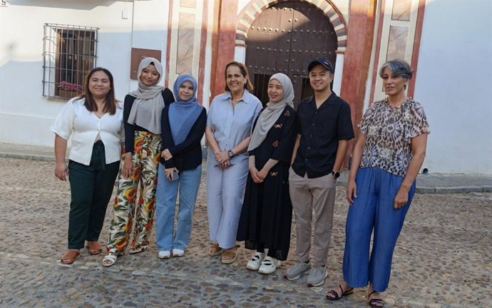 'Influencers' De Malasia Y Singapur Recorren Córdoba Para Promocionar La Ciudad En Sus Cuentas De Instagram Y En Un Portal De Viajes Especializado.