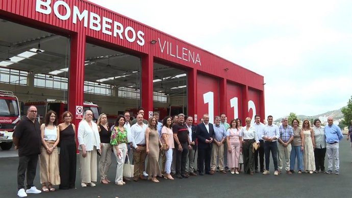 Inauguración del parque auxiliar del Consorcio de Bomberos en Villena (Alicante)