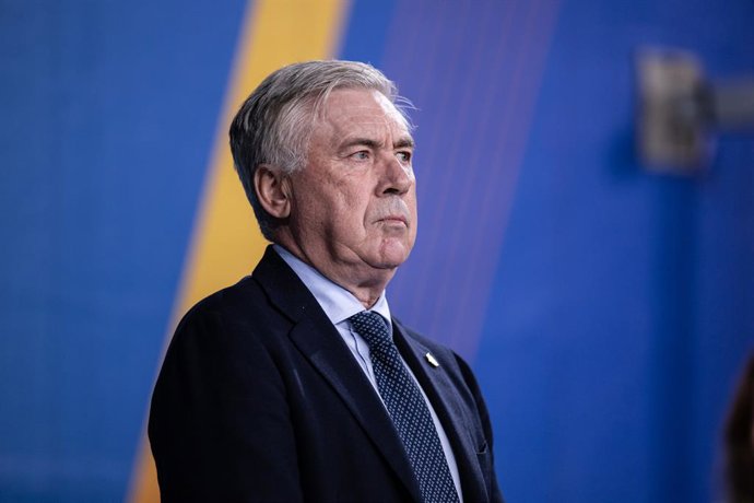10 June 2025, Brazil, Sao Paulo: Brazil head coach Carlo Ancelotti stands on the touchline during the 2026 FIFA World Cup South American qualifiers soccer match between Brazil and Paraguay at Neo Quimica Arena. Photo: Wanderson Oliveira/PX Imagens via ZUM