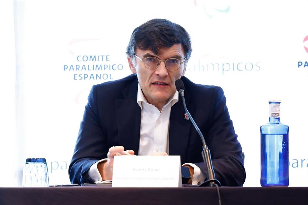Archivo - Alberto Durán, presidente del Comité Paralímpico Español, durante una rueda de prensa