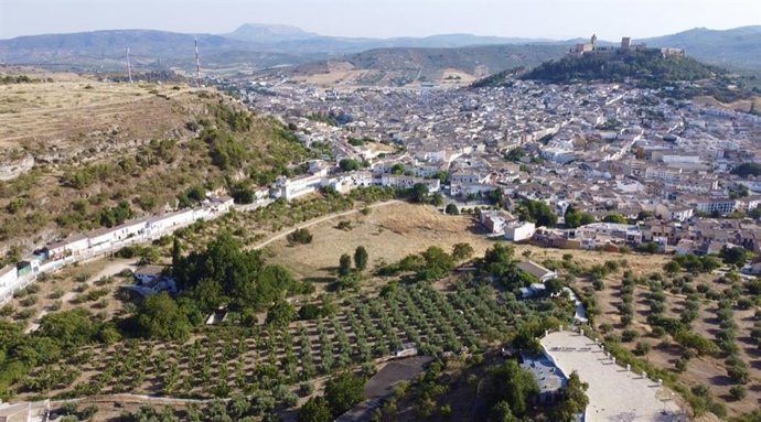 Archivo - Vista de Alcalá la Real.