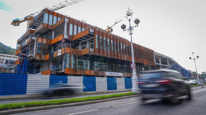 Archivo - Exterior de las obras de construcción del futuro Gastronomy Open Ecosystem (GOe) de San Sebastián 