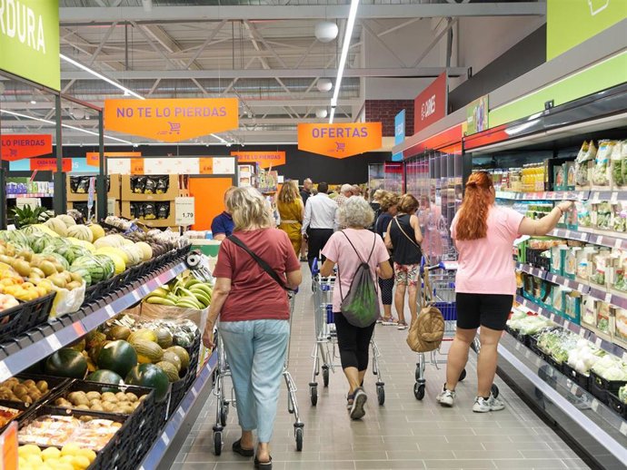 Te contamos cómo ahorrar en tu compra este verano con Aldi