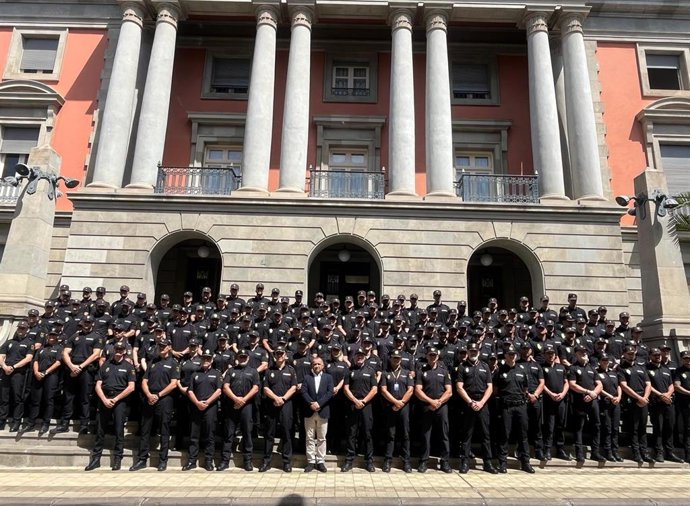 Nuevos agentes de la Policía Nacional desplegados en Tenerife y La Palma