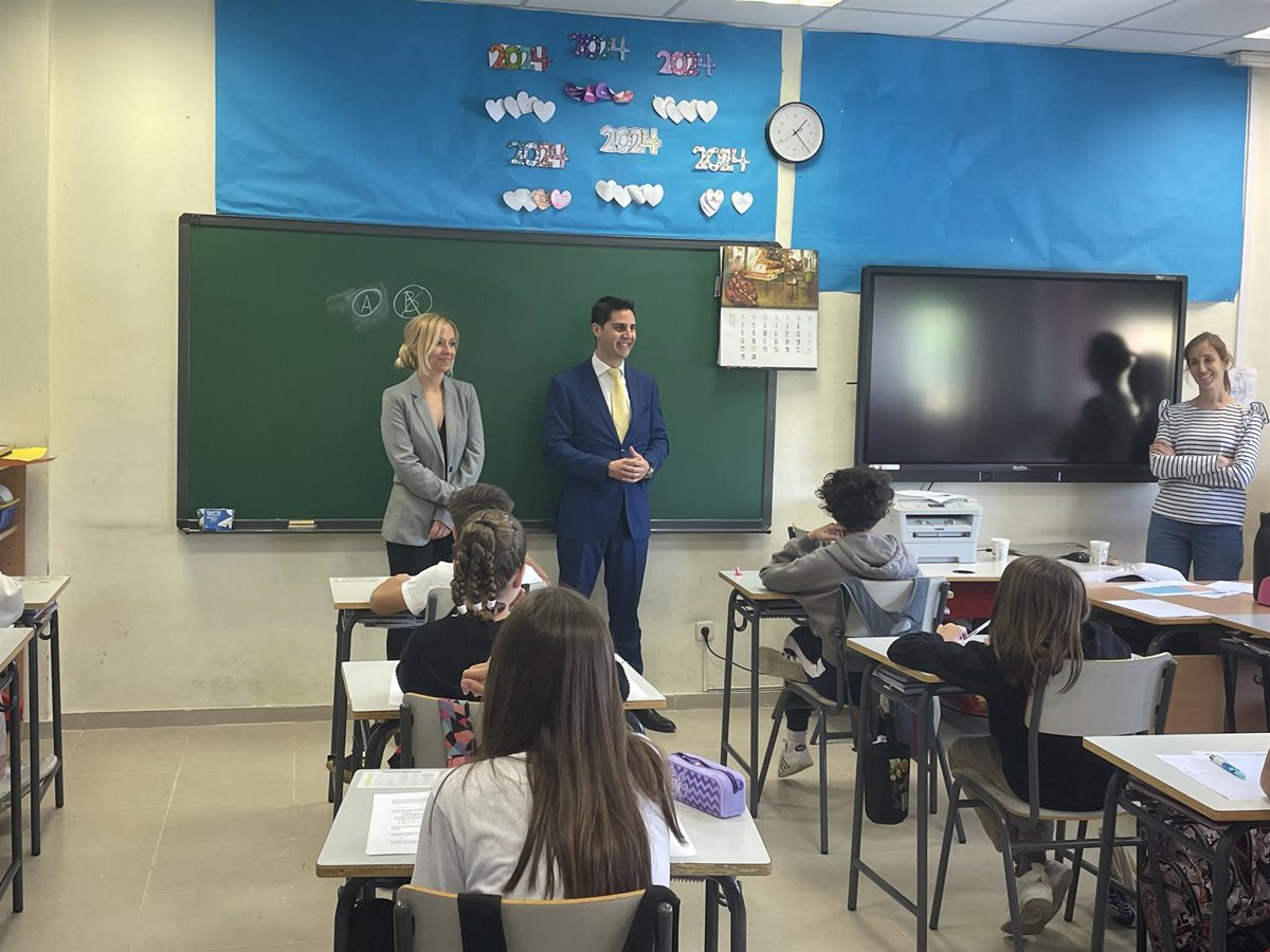 Tres de los 52 colegios autorizados para incorporar 1.º y 2.º de ESO el curso que viene no lo harán por falta de alumnos