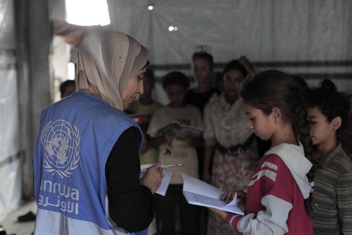 Derechos Sociales destina 100.000 euros a una ayuda de emergencia para la población palestina en la Franja de Gaza