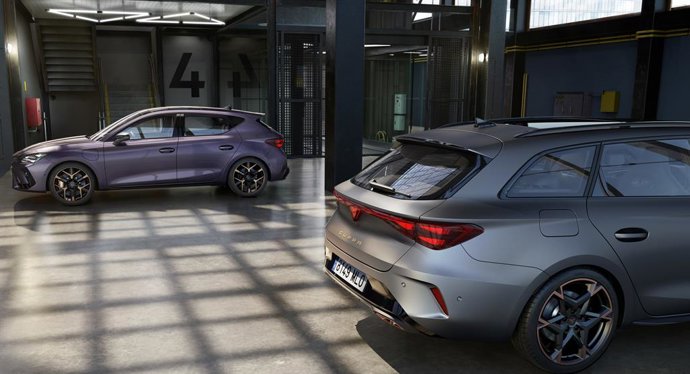 Los modelos Formentor y León de Cupra.