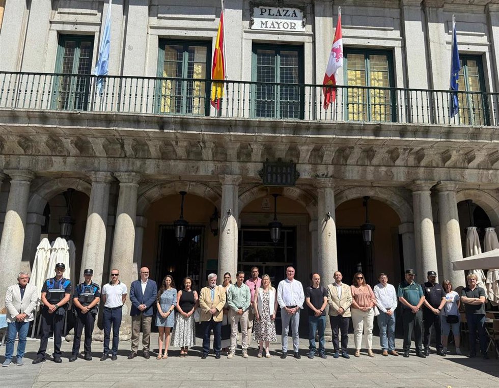 El Ayuntamiento de Segovia se adhiere al homenaje al concejal Miguel Ángel Blanco en el 28 aniversario de su asesinato por ETA