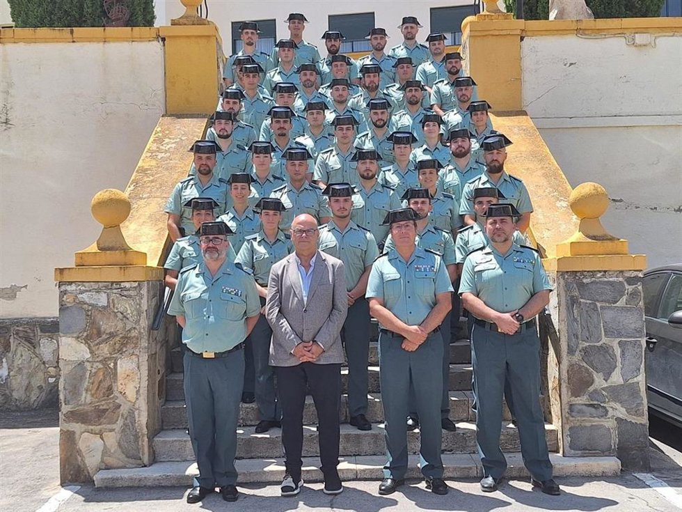 Recibimiento a los guardias civiles en prácticas.