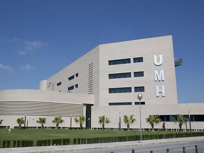 Archivo - Campus de la Universidad Miguel Hernández (UMH) en Elche (Alicante).