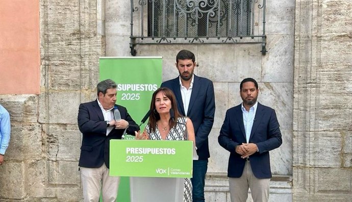 La portavoz de Vox en el Parlament balear, Manuela Cañadas, en la jornada de portavoces de Vox
