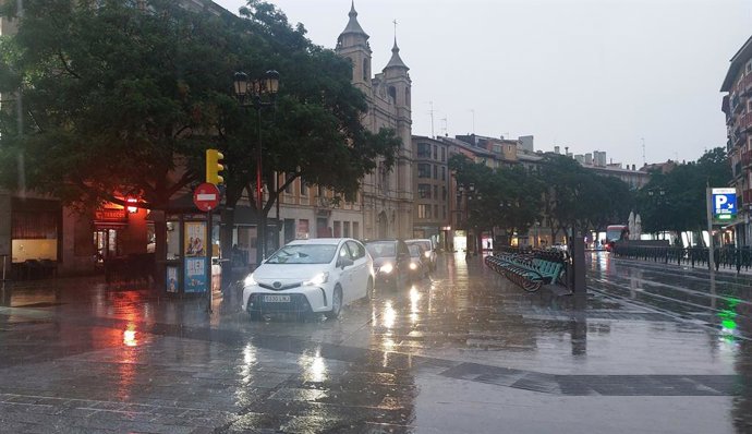 Archivo - Arxiu - Pluja a Saragossa.