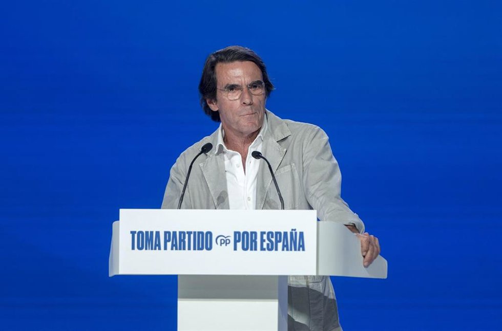 El expresidente del Gobierno, José María Aznar, interviene durante el XXI Congreso Nacional del Partido Popular, a 4 de julio de 2025, en Madrid (España). 
