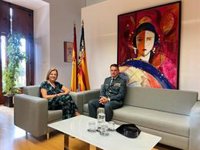 Bernabé reconoce la labor de Hernández Mosquera como jefe de la Comandancia de la Guardia Civil en Alicante