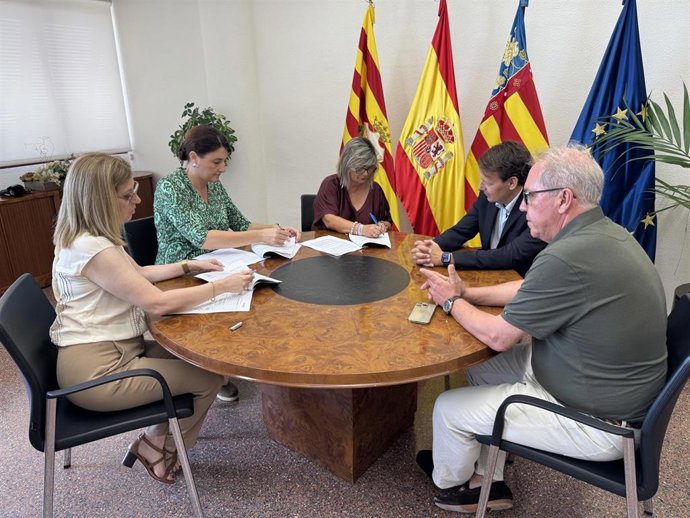 El Ayuntamiento de Santa Pola renueva su convenio con el servicio de cartografía Geonet de la Diputación