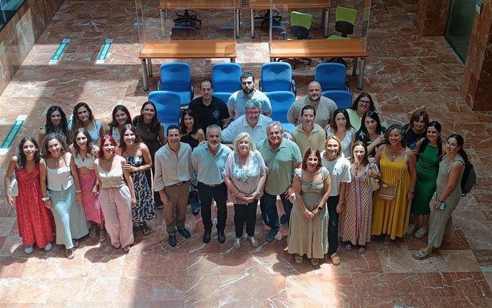 Recepción de las 28 nuevas enfermeras especialistas en Enfermería Familiar y Comunitaria que se incorporan en Huelva.