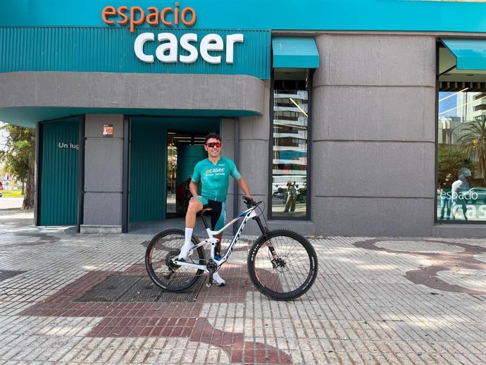 El exciclista español 'Purito' Rodríguez, en un evento de Case Seguros.