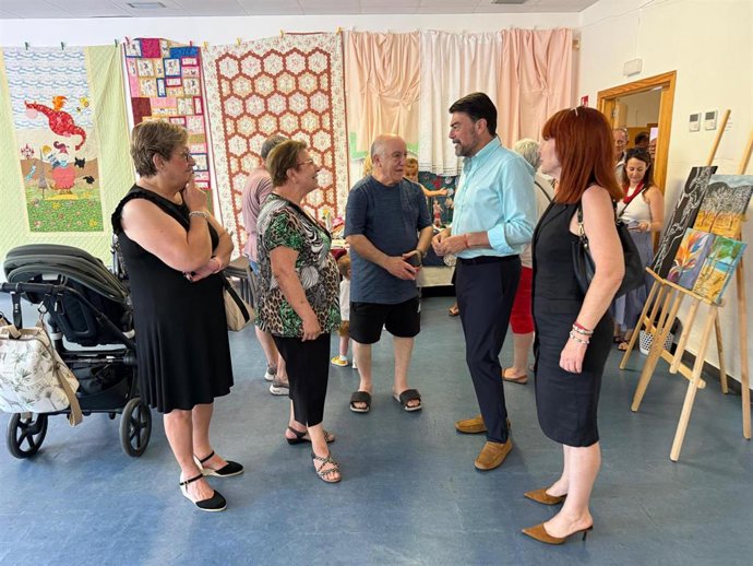 Más de 5.500 mayores participan en las actividades de los centros municipales este verano