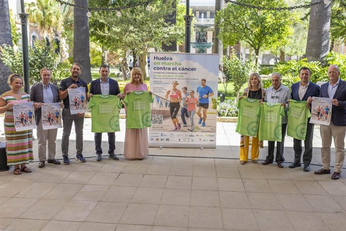 Presentación de la X Marcha Contra el Cáncer en Huelva.