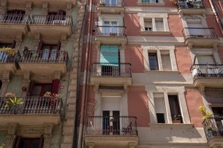 Archivo - El 82 % de los propietarios en España posee solo una vivienda, según Fotocasa.  