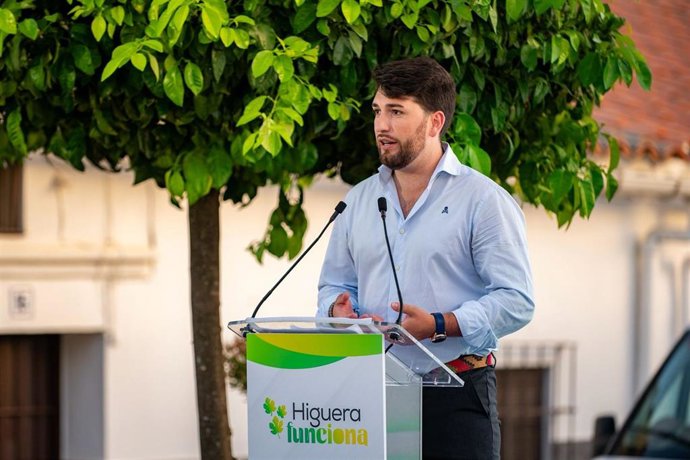 El alcalde de Higuera de la Sierra (Huelva), Mario Domínguez.