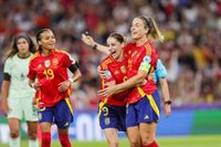 España vive sin urgencias su primer test en la Eurocopa Femenina