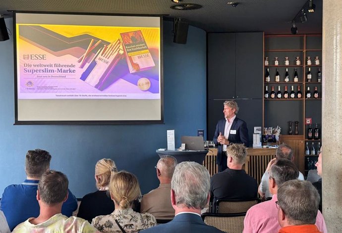On the 3rd of July, KT&G launched ESSE Blue and ESSE Red. Photo shows local ESSE brand presentation.