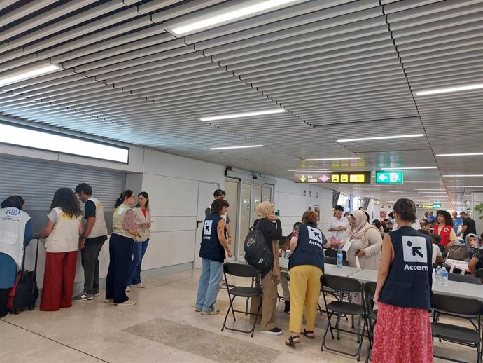 Migraciones acoge a 52 refugiados sirios llegados a Madrid en el marco del Programa Nacional de Reasentamiento