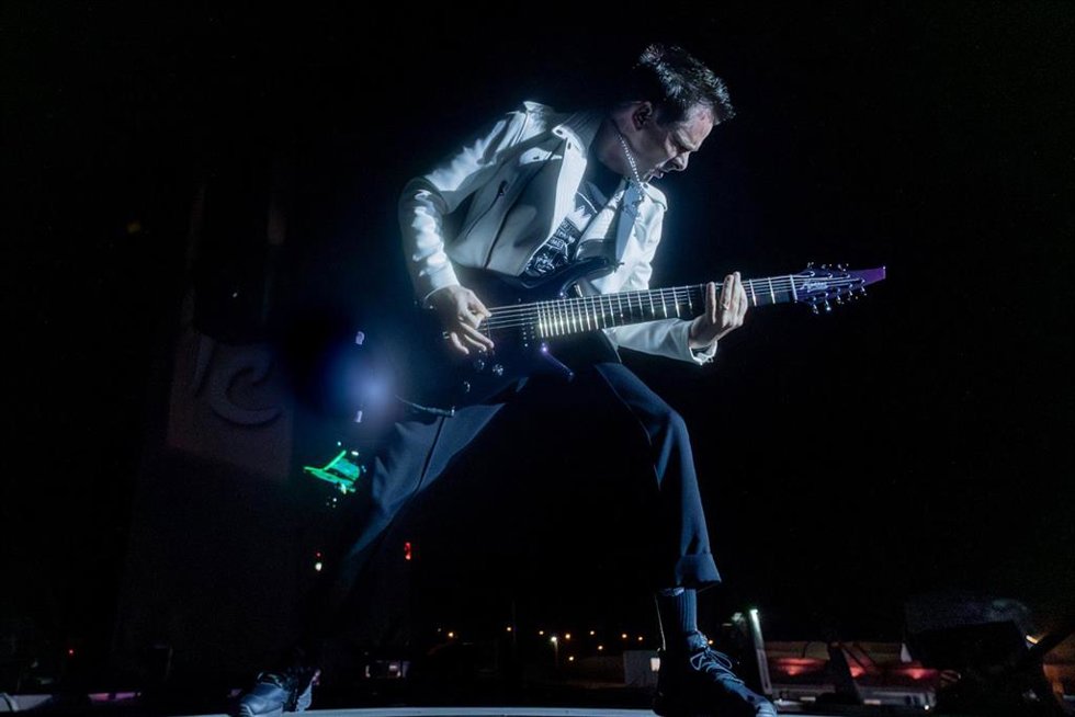Muse actúa en la primera jornada de Mad Cool 2025 en el recinto Iberdrola Music, a 10 de julio de 2025, en Madrid (España). La banda británica es cabeza de cartel del festival Mad Cool 2025 y actúa hoy con un potente show de rock alternativo, repasando 