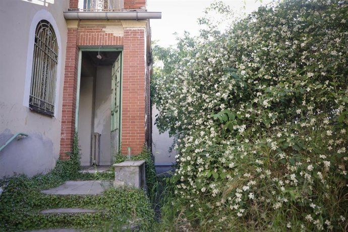 Archivo - Velintonia,en su día hogar del Nobel de Literatura Vicente Aleixandre, durante la primera visita del consejero Mariano de Paco tras la recepción de las llaves.