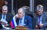 Lavrov afea a Europa que olvide "las lecciones de la historia" y busque de nuevo una guerra directa con Rusia