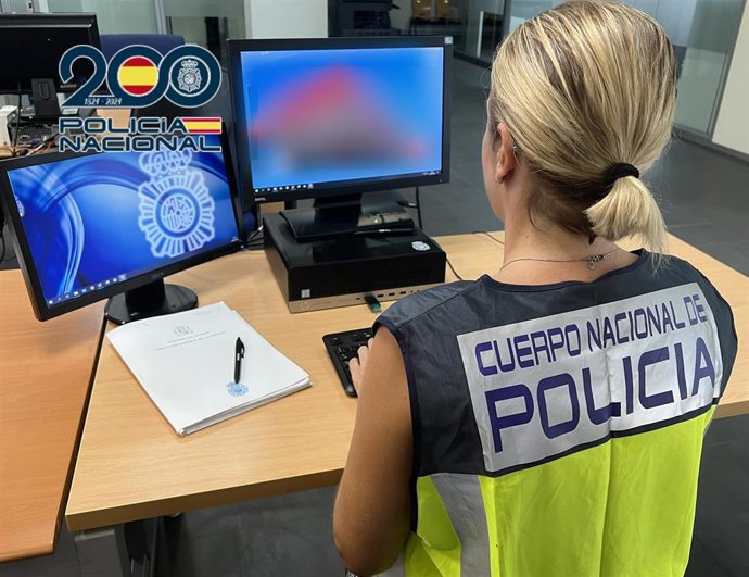 Investigadora de la Policía Nacional