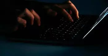 Extensiones maliciosas infectan a 2,3M de usuarios de Chrome y Edge: ofrecían una función real pero escondían un troyano