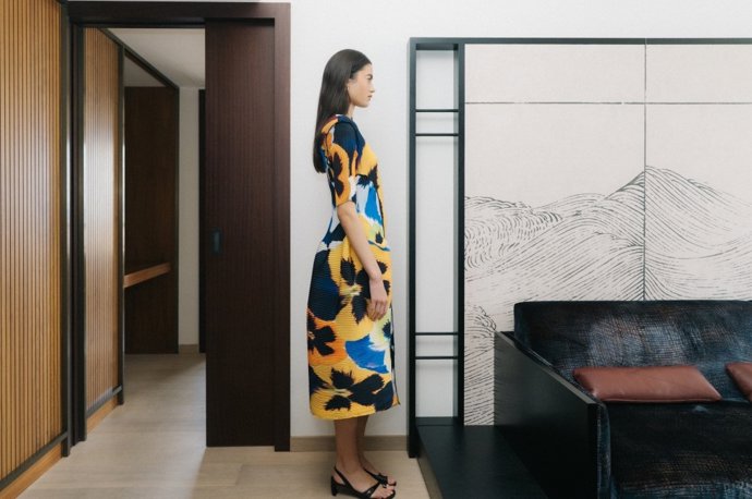 El hotel Nobu Barcelona y Trent reinventan el lujo de vestir en viaje