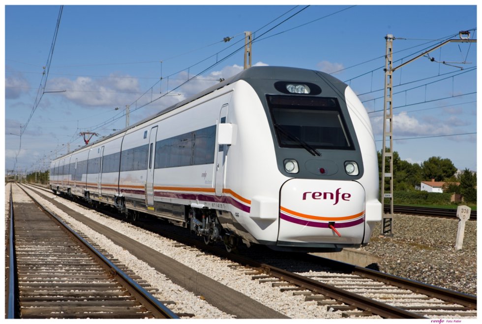Archivo - Renfe