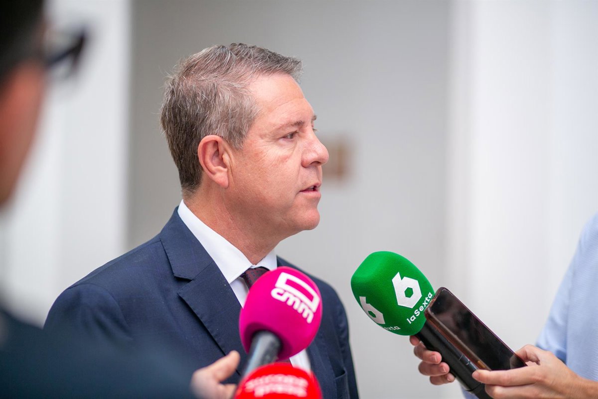Page,  dolido  porque pidió debatir sobre financiación en el Comité Federal y  deliberadamente se ocultó 