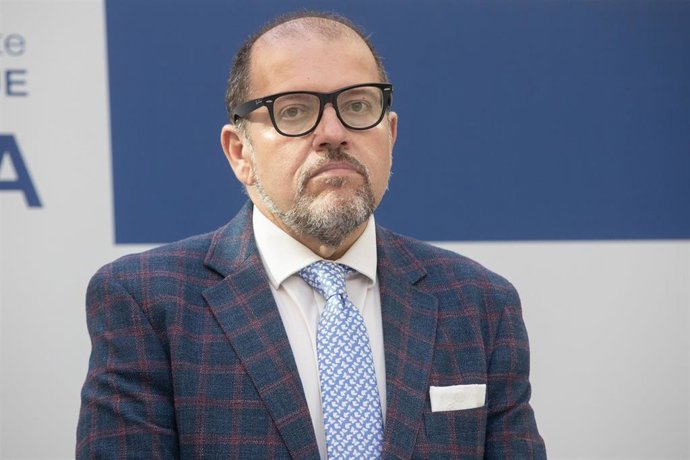 Archivo - El exdirector general de Economía de la Comunidad de Madrid, Juan Manuel López Zafra.