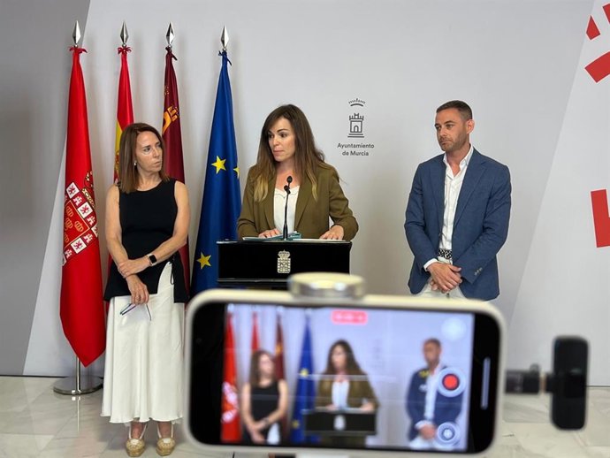 La portavoz del equipo del Ayuntamiento de Murcia, Rebeca Pérez, informa de los acuerdos de la Junta de Gobierno