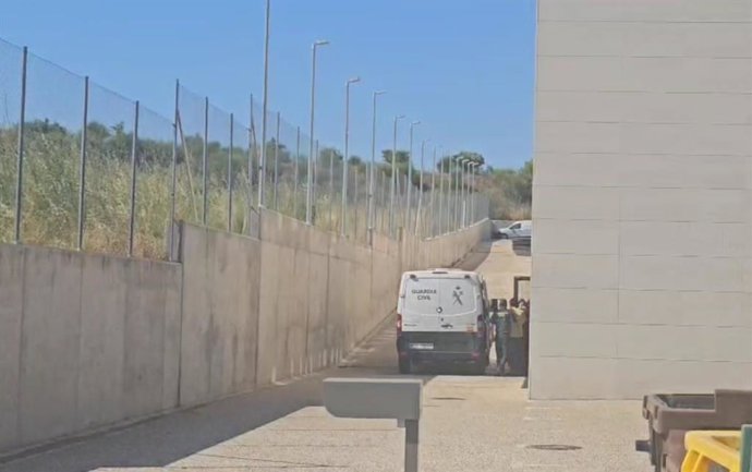 Traslado a las dependencias judiciales del detenido.