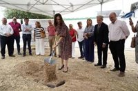 Rocío Díaz celebra el inicio de las obras de una promoción de seis viviendas para alquiler social en Posadas (Córdoba)
