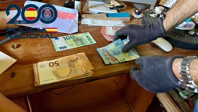 Detenida una mujer en Maó por tráfico de drogas.