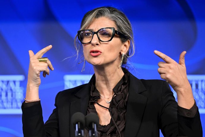 Archivo - A relatora especial da ONU para os direitos humanos dos palestinos, Francesca Albanese, discursa no National Press Club em Canberra, na terça-feira, 14 de novembro de 2023. (AAP Image/Lukas Coch) SEM ARQUIVAMENTO